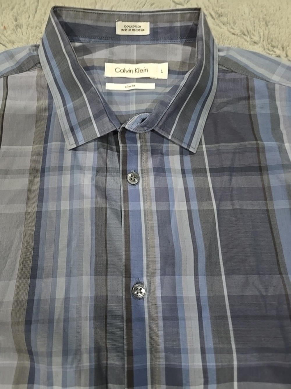 Calvin Klein Men's Blue Plaid Button-Up Shirt Slim Fit Size L.